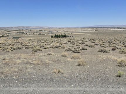 5710 Peek Avenue, Silver Springs, NV 89429 Photo