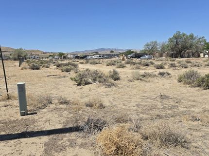 5135 Robert Way, Silver Springs, NV 89429 Photo