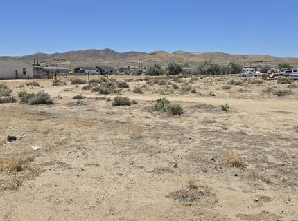 5135 Robert Way, Silver Springs, NV 89429 Photo