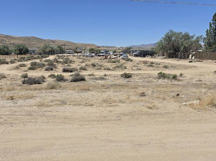 5135 Robert Way, Silver Springs, NV 89429 Photo
