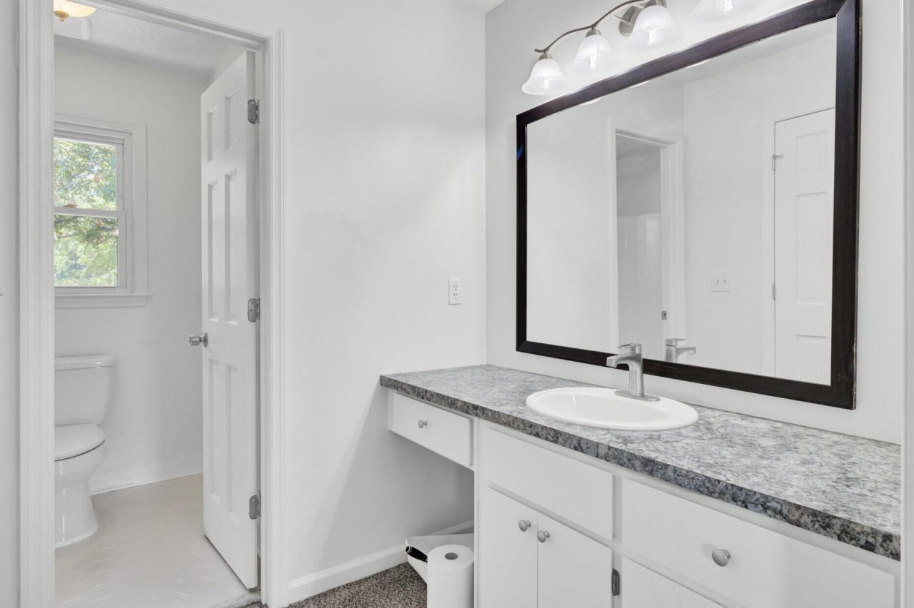 101 Limerick Circle Photo 17