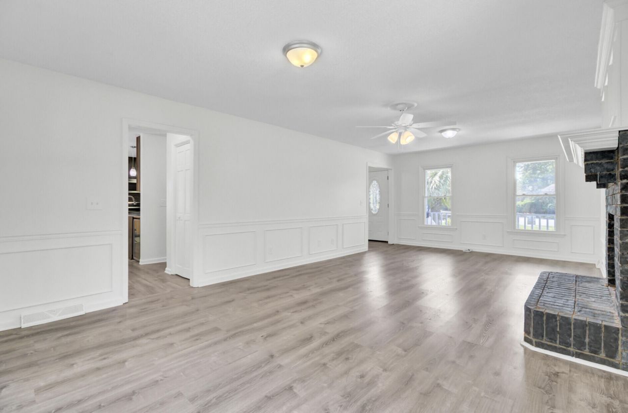 101 Limerick Circle Photo 8