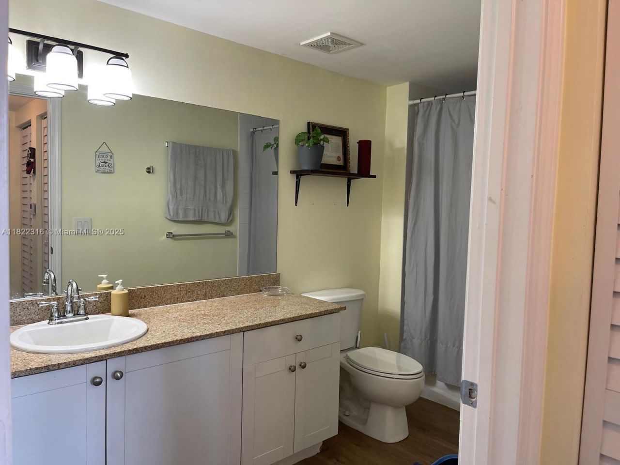 117 NW 42nd Ave, Unit 1506, Miami, FL 33126 Photo