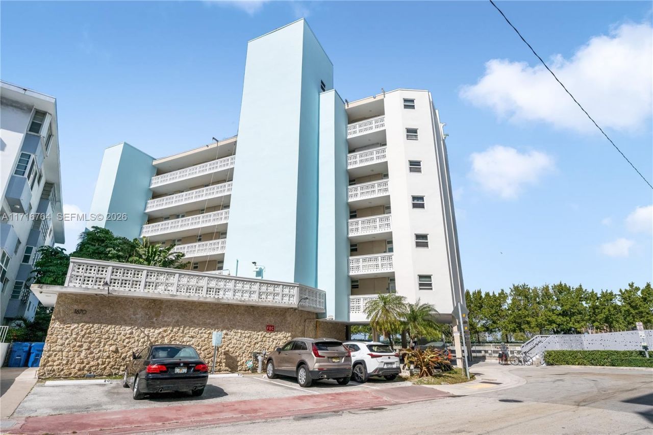 1670 Lincoln Ct, Unit 6B, Miami Beach, FL 33139 Photo