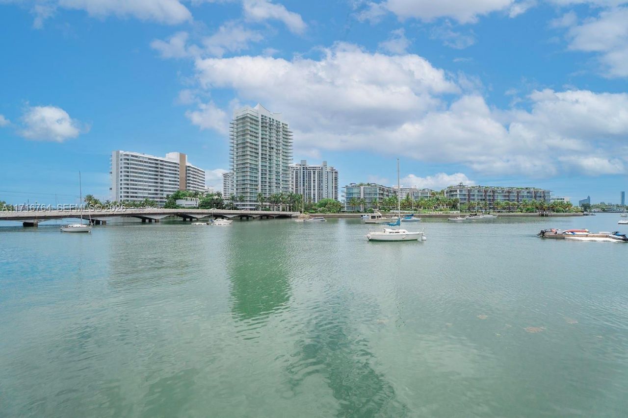 1670 Lincoln Ct, Unit 6B, Miami Beach, FL 33139 Photo