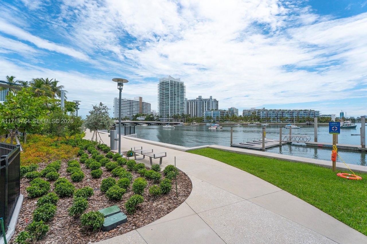 1670 Lincoln Ct, Unit 6B, Miami Beach, FL 33139 Photo