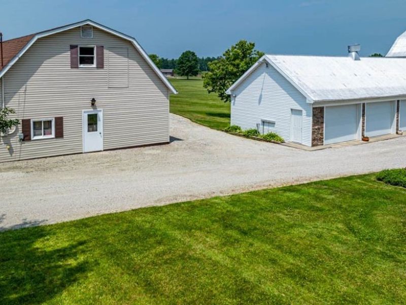 14236 W Akron Canfield Road, Berlin Center, OH 44401 Photo 12