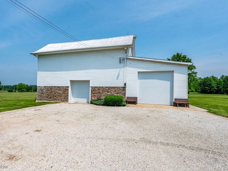 14236 W Akron Canfield Road, Berlin Center, OH 44401 Photo 30