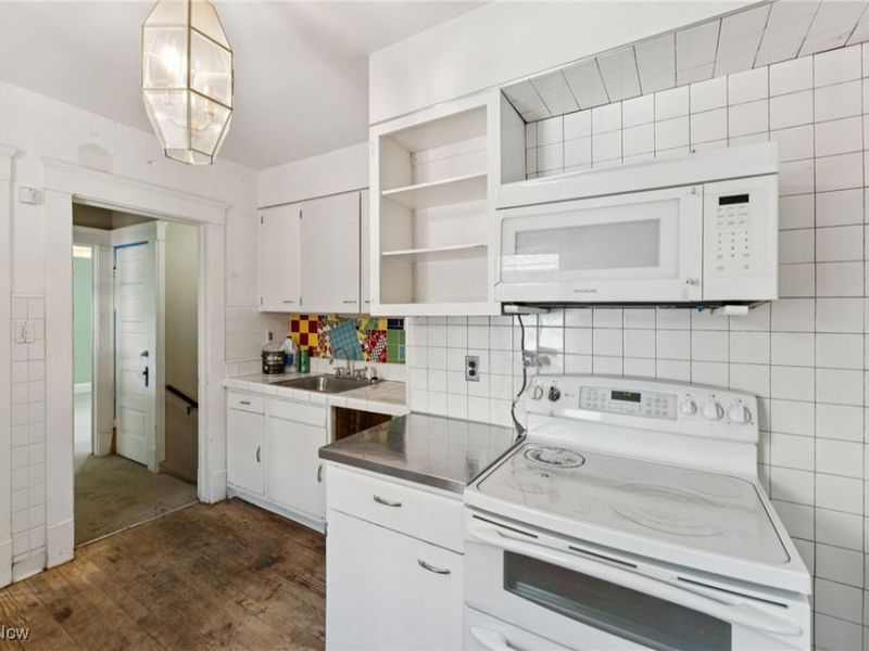 12610 Larchmere Avenue, Cleveland, OH 44120 Photo 18