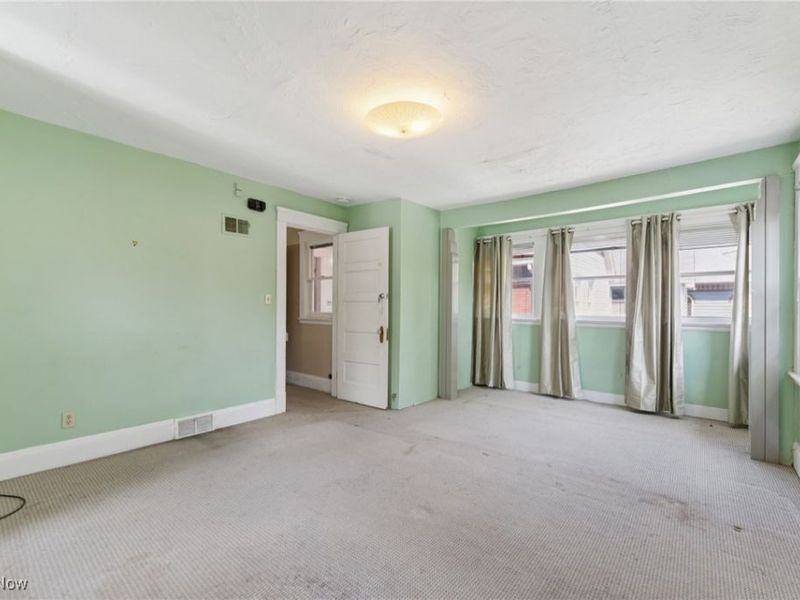 12610 Larchmere Avenue, Cleveland, OH 44120 Photo 21