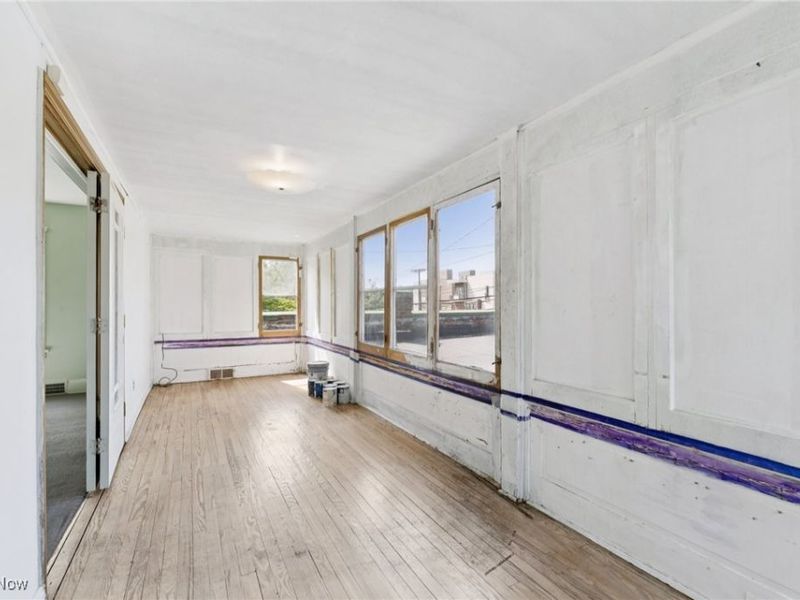 12610 Larchmere Avenue, Cleveland, OH 44120 Photo 29