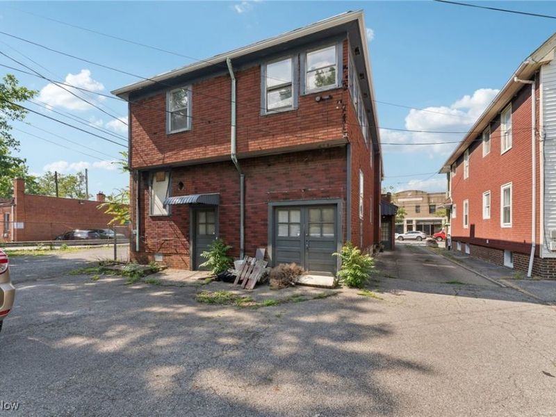 12610 Larchmere Avenue, Cleveland, OH 44120 Photo 45