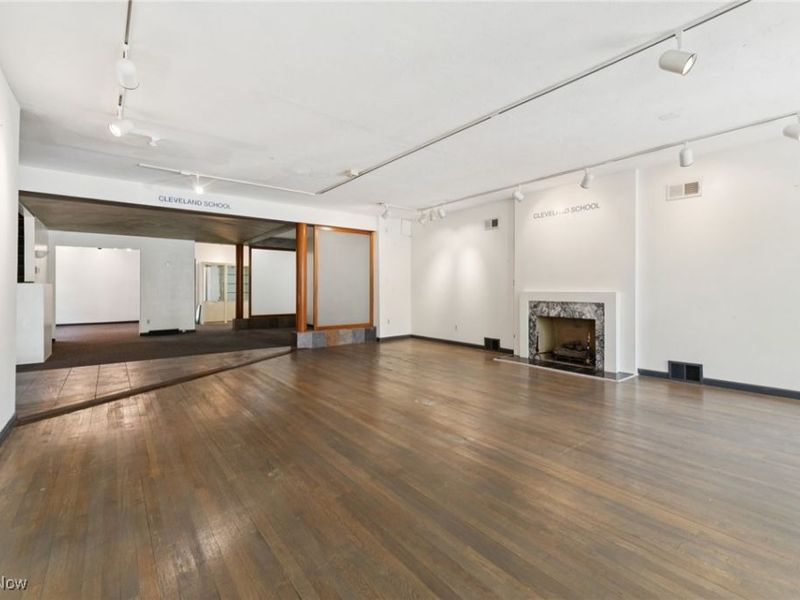 12610 Larchmere Avenue, Cleveland, OH 44120 Photo 6