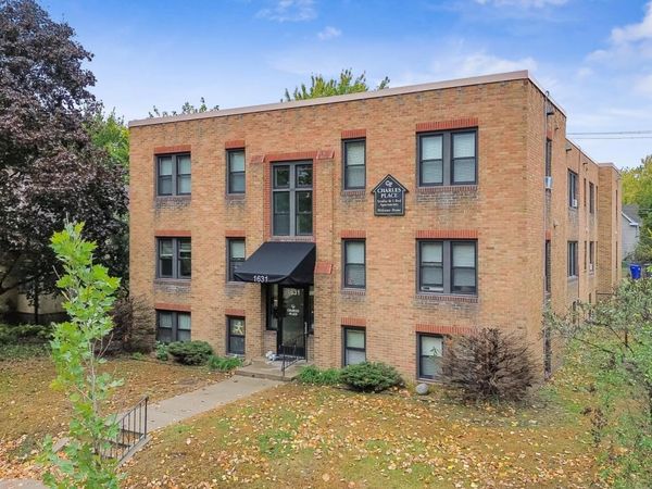 1631 Charles Avenue, Saint Paul, MN 55104
