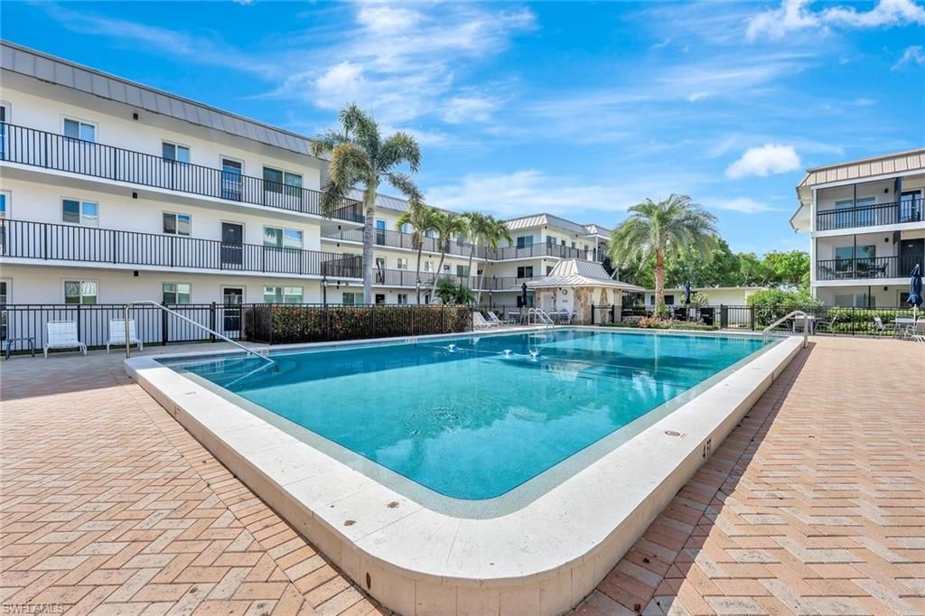 766 Central Ave, Unit 207, Naples, FL 34102 Photo