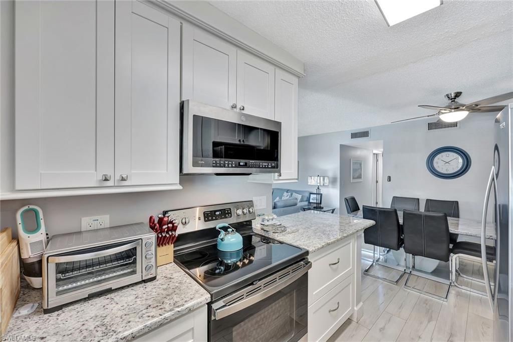 766 Central Ave, Unit 207, Naples, FL 34102 Photo