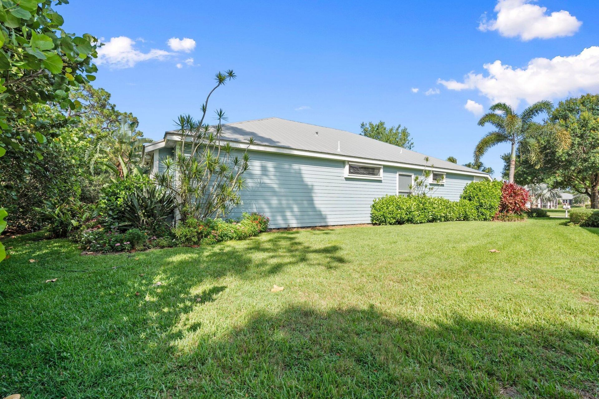 616 NE Canoe Park Circle, Port Saint Lucie, FL 34983 Photo