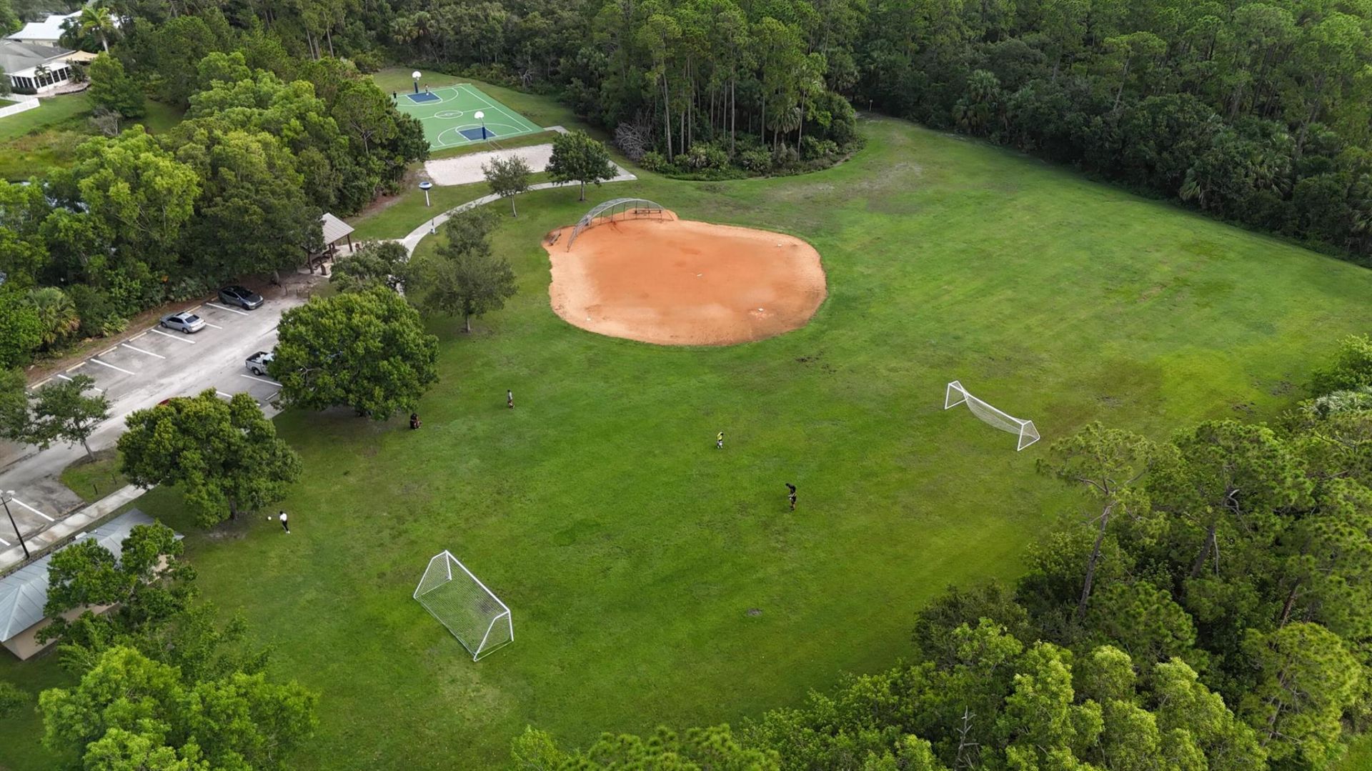 616 NE Canoe Park Circle, Port Saint Lucie, FL 34983 Photo