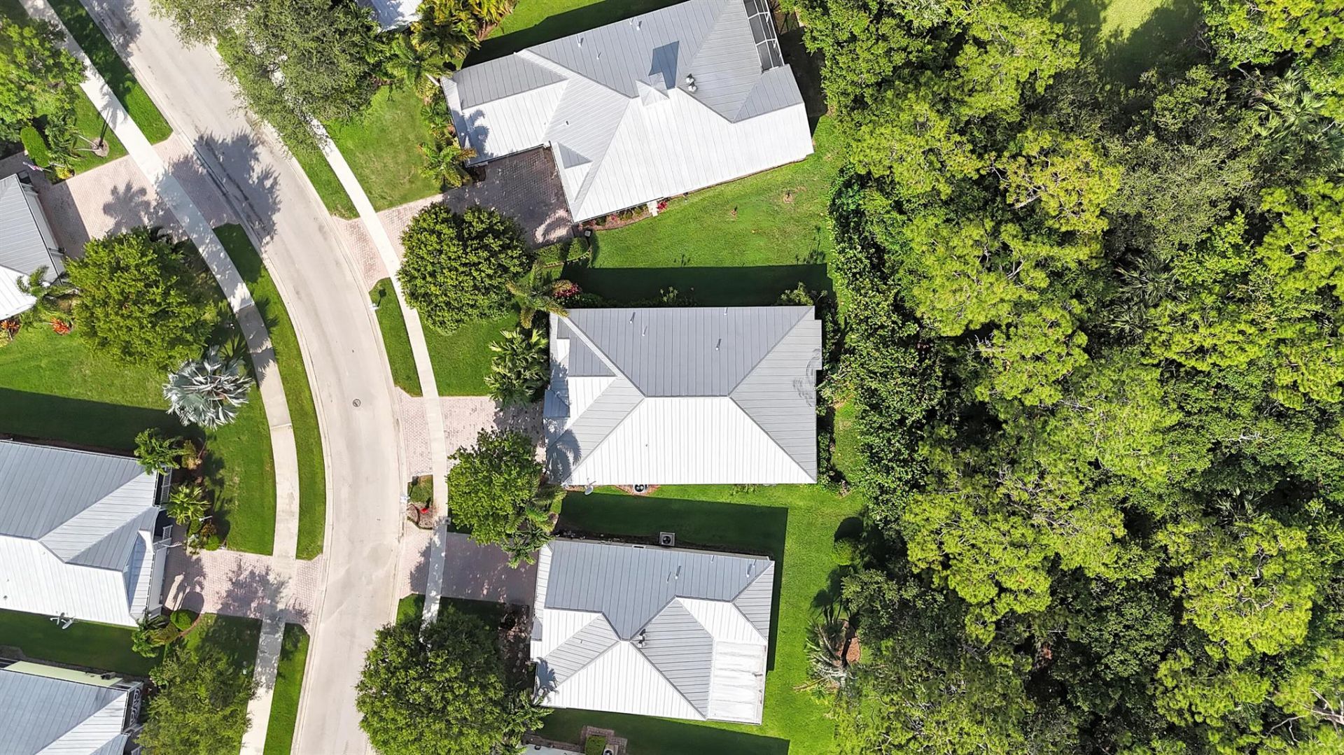 616 NE Canoe Park Circle, Port Saint Lucie, FL 34983 Photo