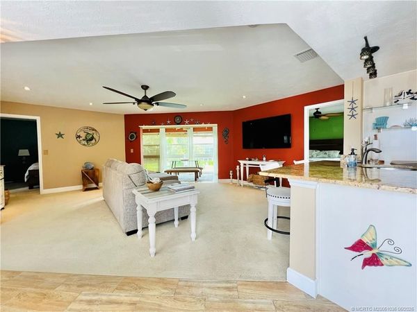 3236 SE Aster Lane, Unit M225, Stuart, FL 34994