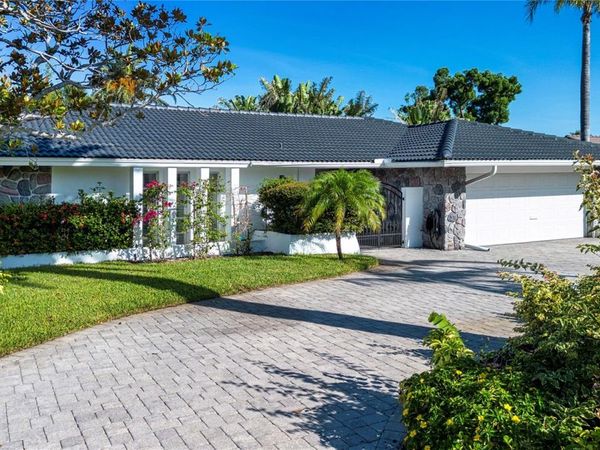 483 PARTRIDGE CIRCLE, SARASOTA, FL 34236