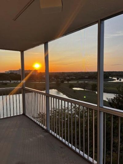 3090 N Course Dr, Unit 807, Pompano Beach, FL 33069 Photo