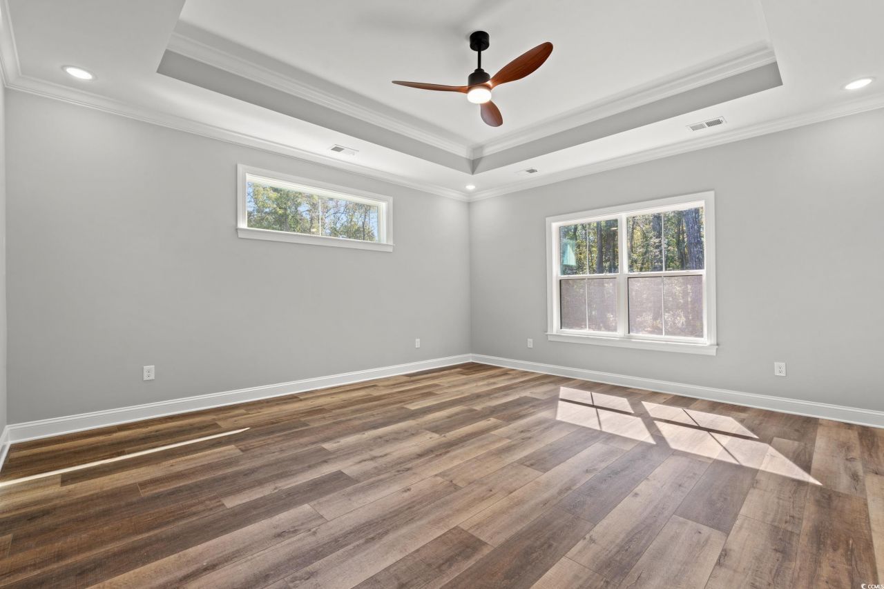 8016 Old Reaves Ferry Rd. Photo 13