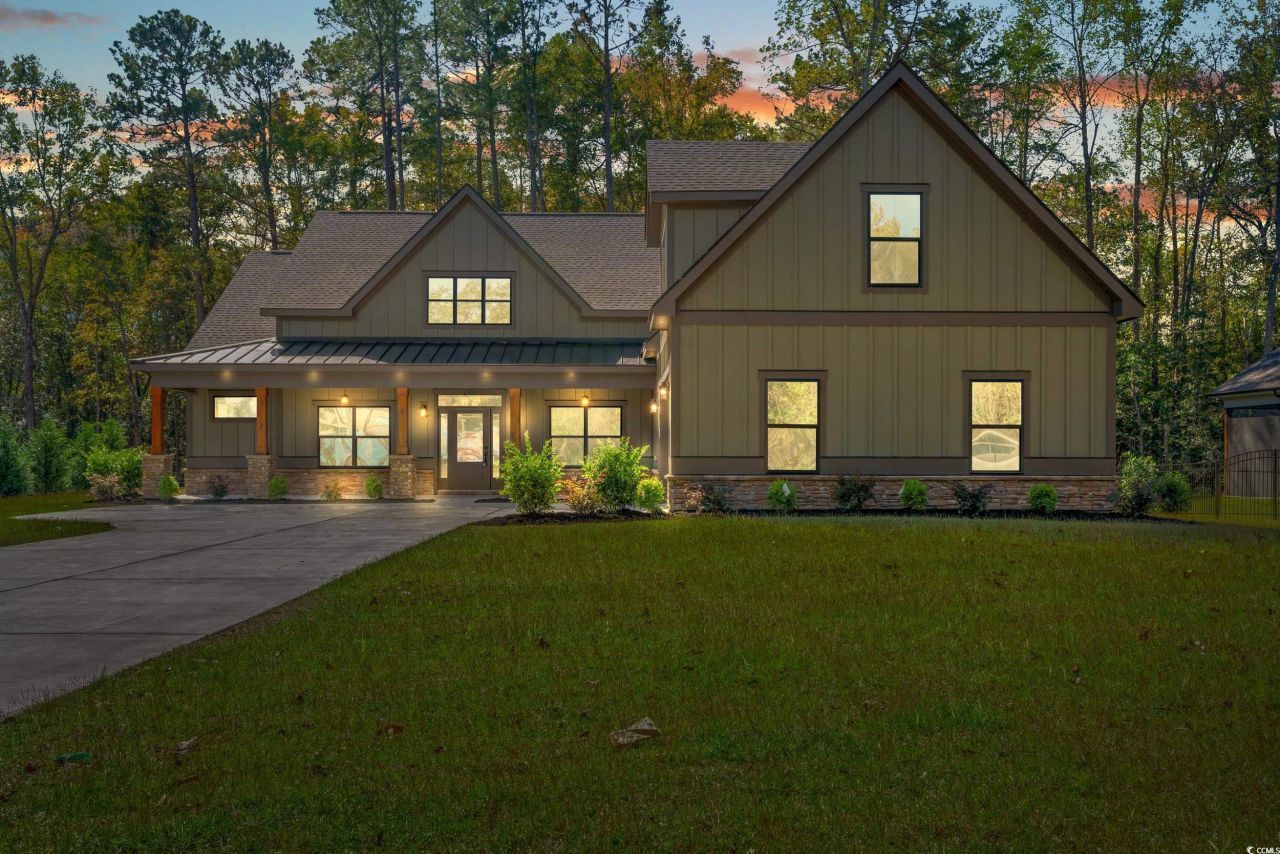 8016 Old Reaves Ferry Rd. Photo 2