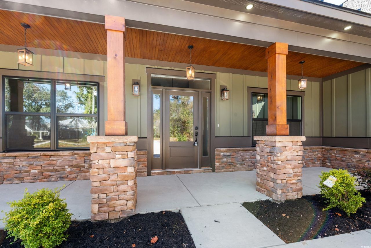 8016 Old Reaves Ferry Rd. Photo 3