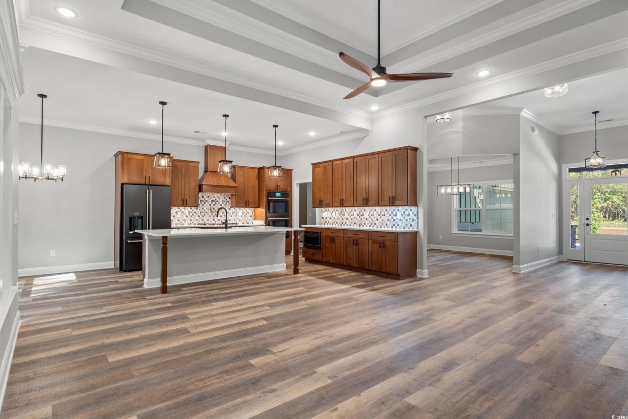 8016 Old Reaves Ferry Rd. Photo 6