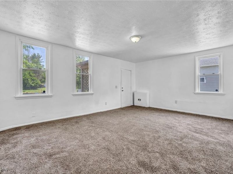 4571 Sackett Avenue, Cleveland, OH 44109 Photo 23