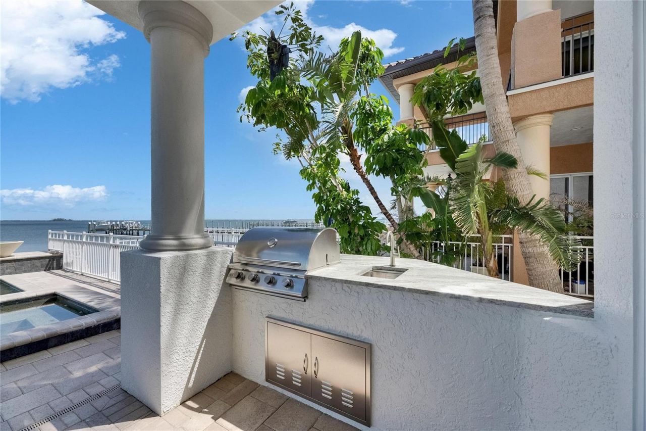 6418 Bright Bay Court, Apollo Beach, FL 33572 Photo