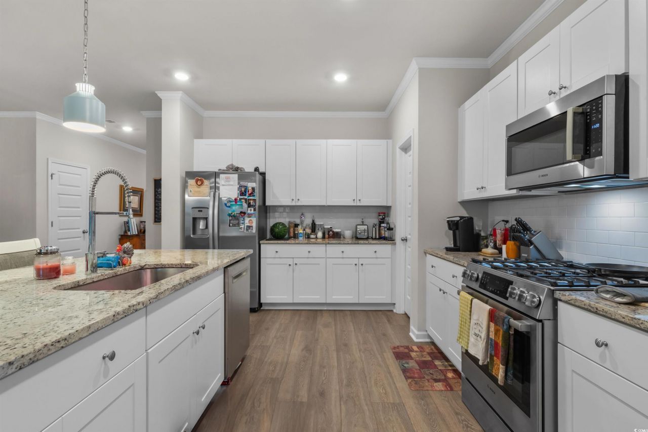 1078 Saltgrass Way Photo 9