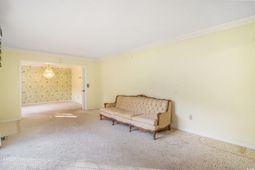 4920 Meadow St. photo 4