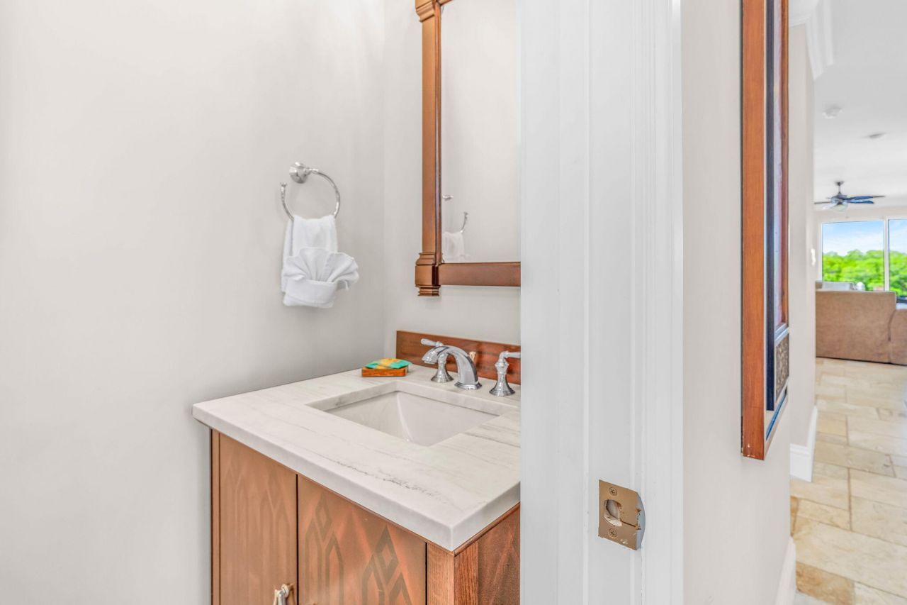 2394 Coco Plum Drive, Unit 3, Marathon, FL 33050 Photo