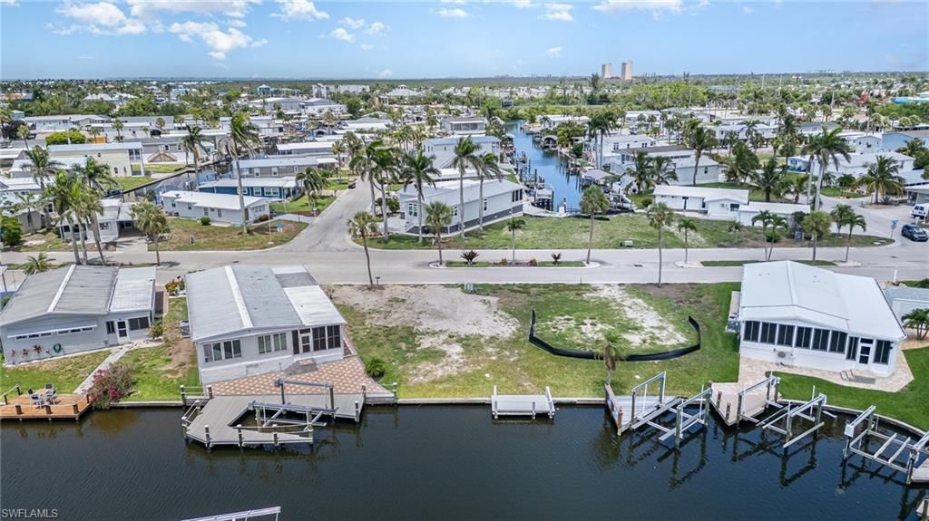 17561 Stevens Blvd, Fort Myers Beach, FL 33931 Photo