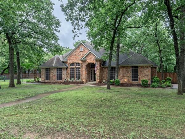 320 Rustic Oaks, Combine, TX 75159