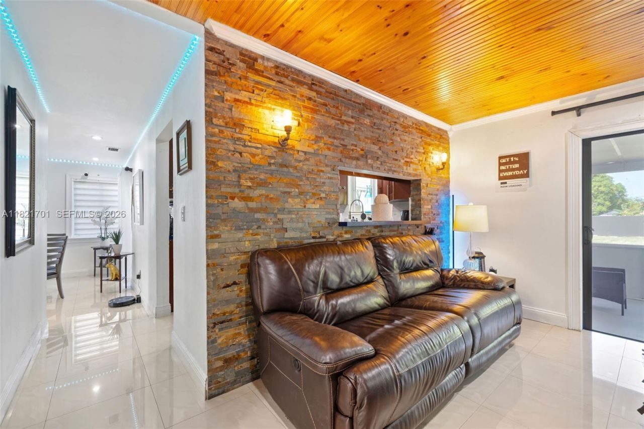 18401 SW 115th Ave, Miami, FL 33157 Photo