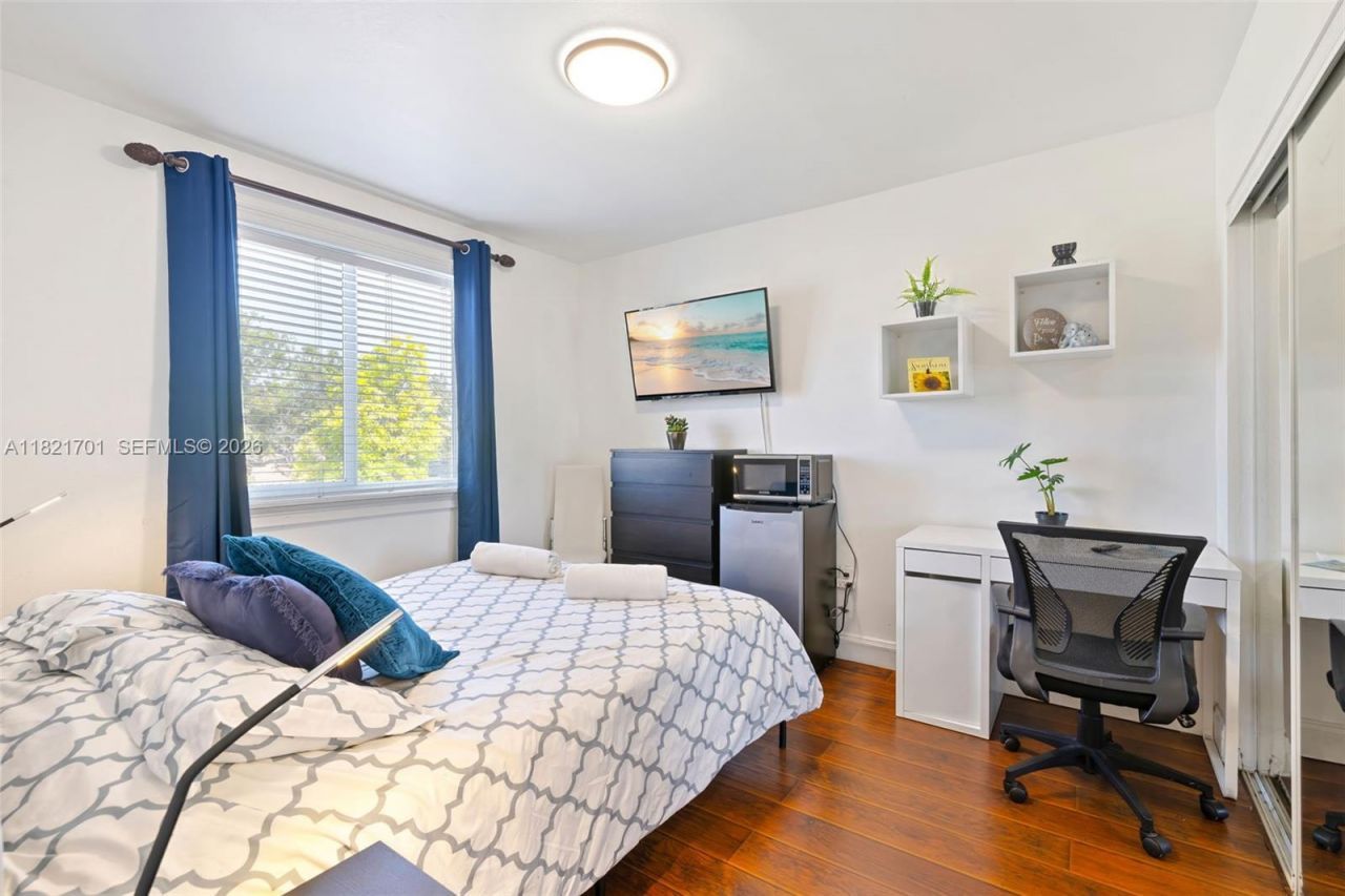 18401 SW 115th Ave, Miami, FL 33157 Photo