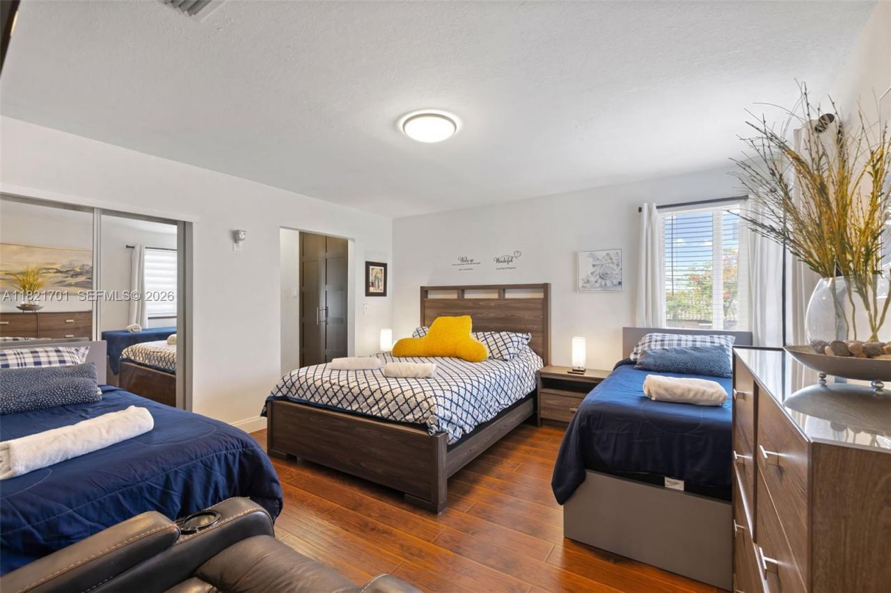 18401 SW 115th Ave, Miami, FL 33157 Photo