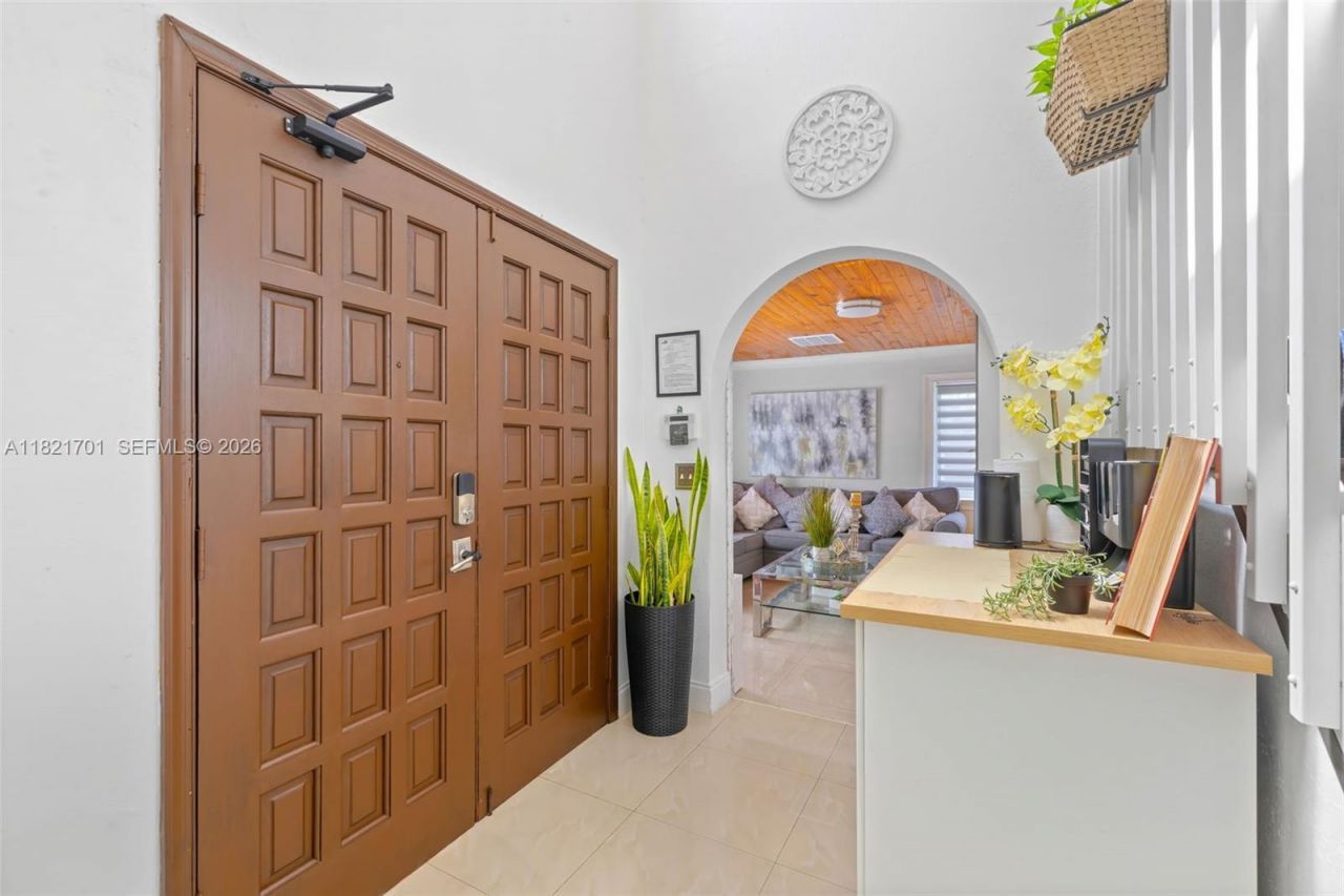 18401 SW 115th Ave, Miami, FL 33157 Photo