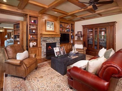 8133 Valhalla Drive, Truckee, CA 96161 Photo