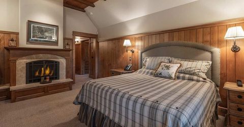 8133 Valhalla Drive, Truckee, CA 96161 Photo