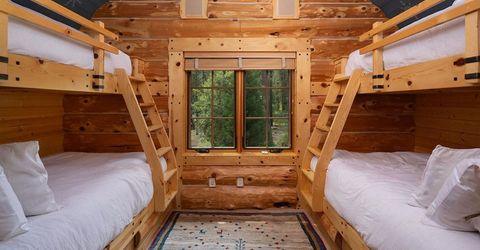 8133 Valhalla Drive, Truckee, CA 96161 Photo