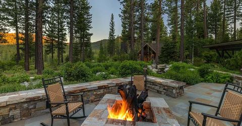 8133 Valhalla Drive, Truckee, CA 96161 Photo