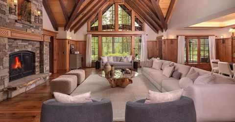 8133 Valhalla Drive, Truckee, CA 96161 Photo