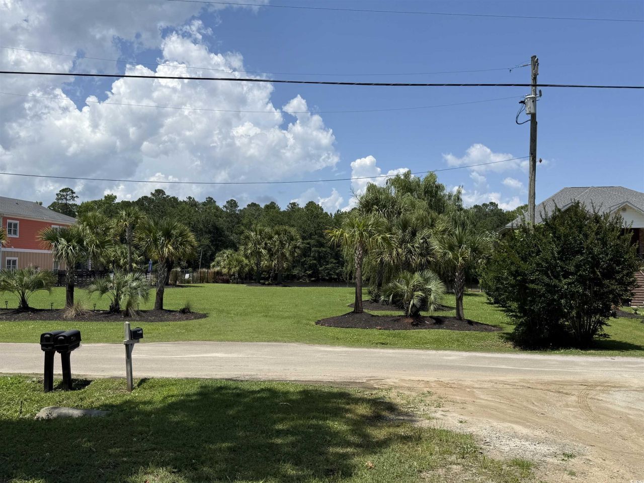 949 Folly Rd. Photo 16