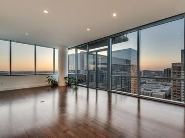2200 Victory Avenue, Unit 2007, Dallas, TX 75219