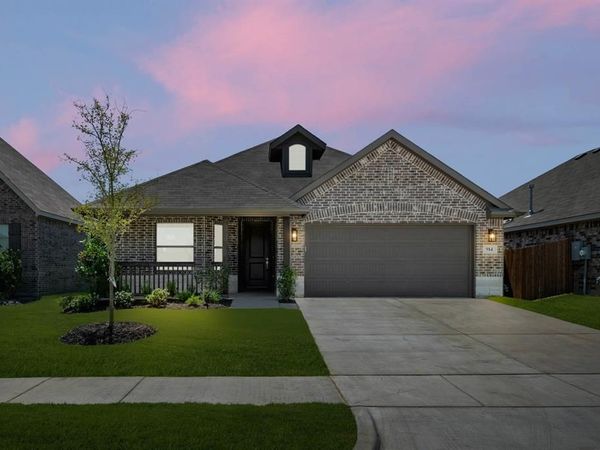 914 Madeline Lane, Cleburne, TX 76033