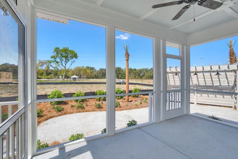 2038 Sea Water Drive Photo 32